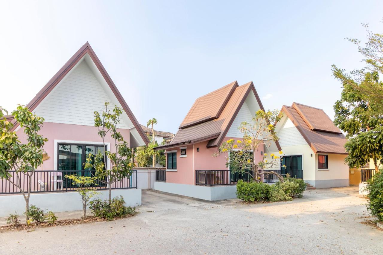 Oyo 798 Reurn Mareena Resort Nakhonratchasima Εξωτερικό φωτογραφία