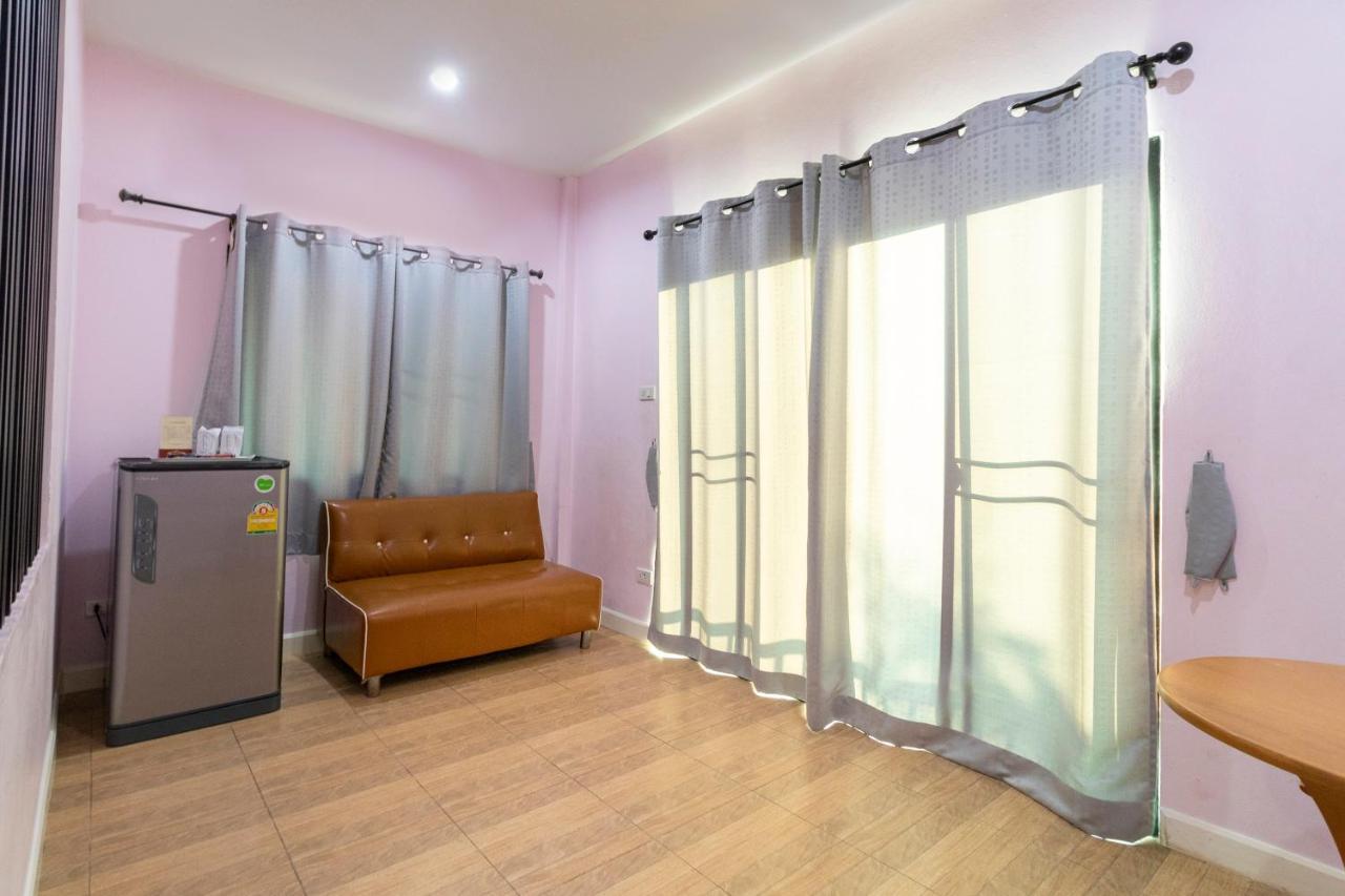 Oyo 798 Reurn Mareena Resort Nakhonratchasima Εξωτερικό φωτογραφία